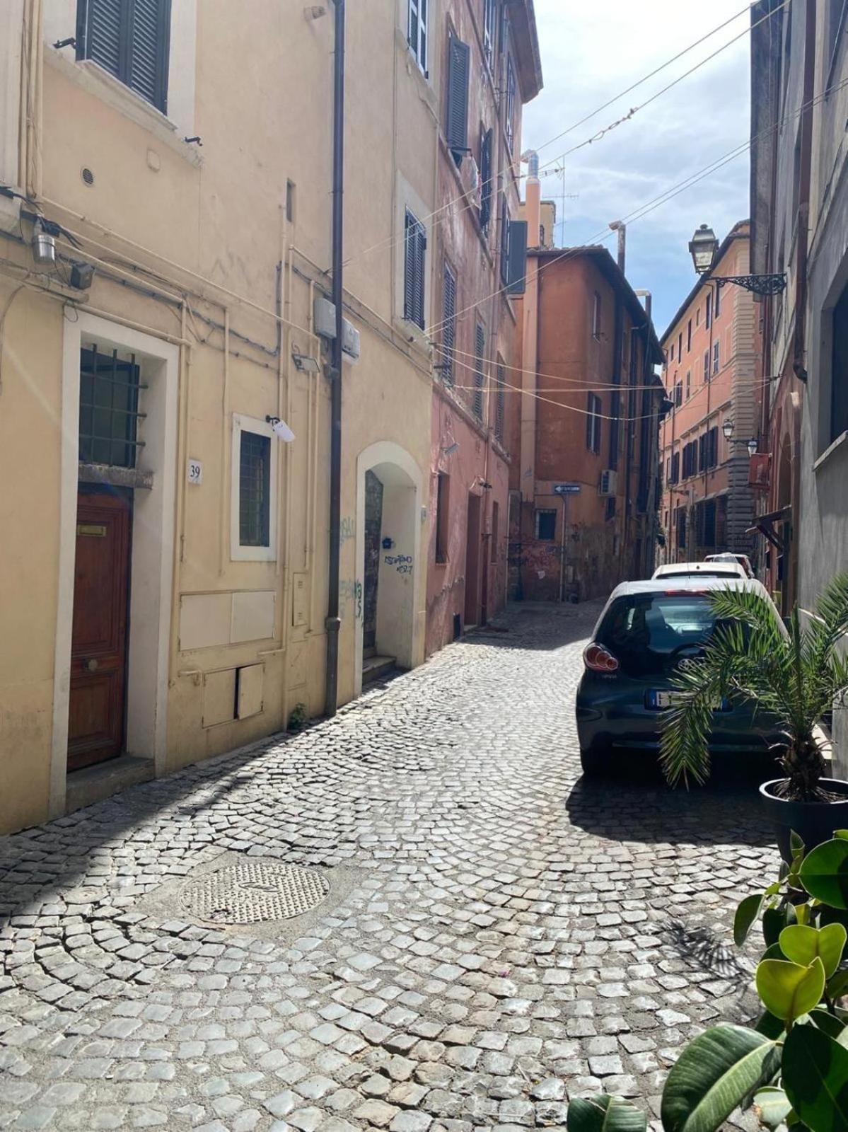 Apartment Casa Vicolo Moroni - Trastevere Rom
